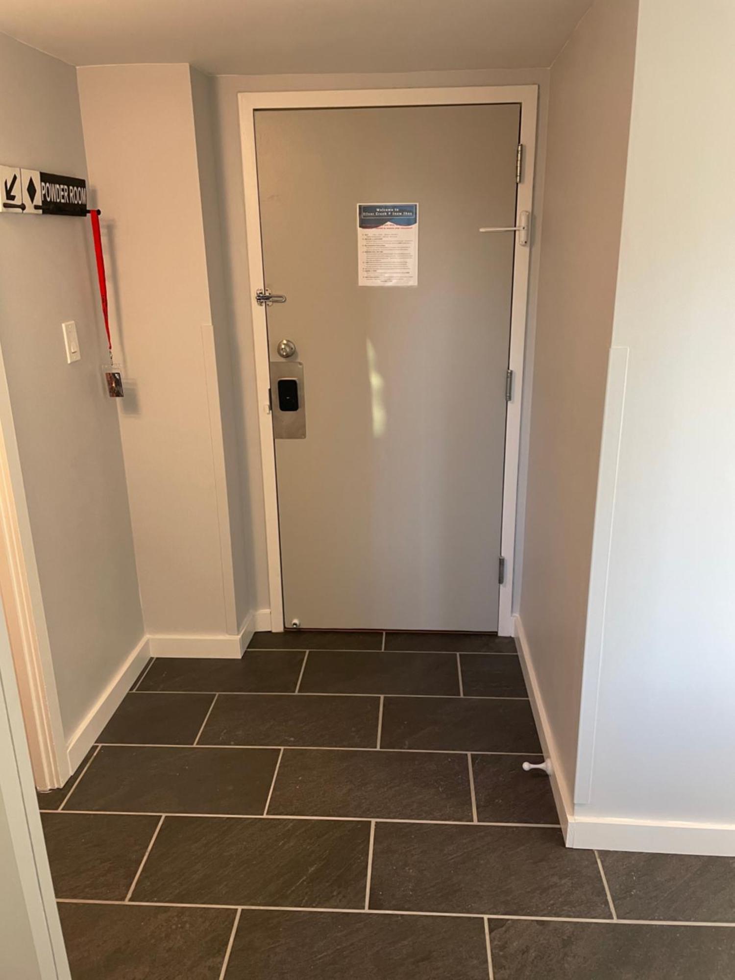 Modern Condo With Ski In & Ski Out - Silver Creek Lodge, スノーシュー エクステリア 写真
